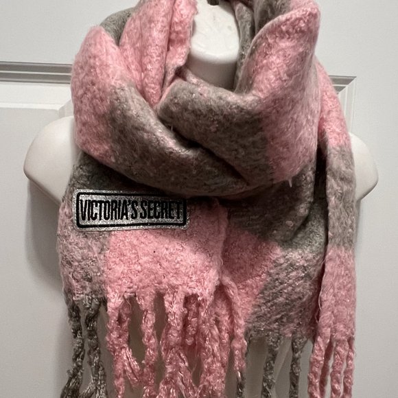Victoria's Secret Pink and gray fringed scarf - Picture 1 of 6